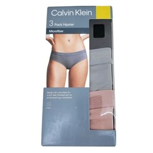 Calvin Klein Underwear Women Hipster 3 Pairs NWT